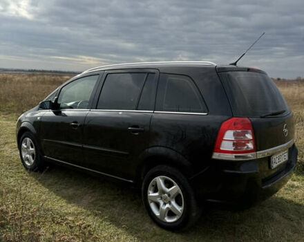 Чорний Опель Зафіра, об'ємом двигуна 1.6 л та пробігом 238 тис. км за 5500 $, фото 4 на Automoto.ua