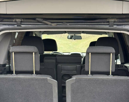 Чорний Опель Зафіра, об'ємом двигуна 1.6 л та пробігом 238 тис. км за 5500 $, фото 17 на Automoto.ua