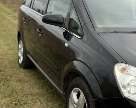 Чорний Опель Зафіра, об'ємом двигуна 1.6 л та пробігом 238 тис. км за 5500 $, фото 14 на Automoto.ua