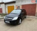 Чорний Опель Зафіра, об'ємом двигуна 2.2 л та пробігом 242 тис. км за 6500 $, фото 1 на Automoto.ua