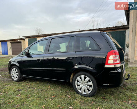 Черный Опель Зафира, объемом двигателя 2.2 л и пробегом 209 тыс. км за 4900 $, фото 5 на Automoto.ua