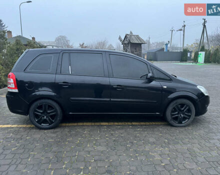 Чорний Опель Зафіра, об'ємом двигуна 1.7 л та пробігом 320 тис. км за 6200 $, фото 7 на Automoto.ua
