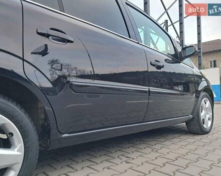 Черный Опель Зафира, объемом двигателя 1.8 л и пробегом 252 тыс. км за 5650 $, фото 43 на Automoto.ua