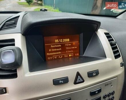 Черный Опель Зафира, объемом двигателя 1.6 л и пробегом 213 тыс. км за 6750 $, фото 127 на Automoto.ua