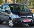 Черный Опель Зафира, объемом двигателя 1.6 л и пробегом 222 тыс. км за 6300 $, фото 3 на Automoto.ua