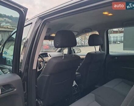 Черный Опель Зафира, объемом двигателя 1.8 л и пробегом 252 тыс. км за 5650 $, фото 54 на Automoto.ua