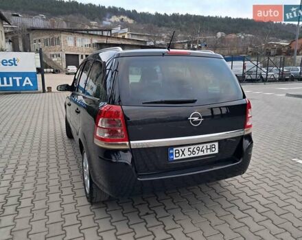 Черный Опель Зафира, объемом двигателя 1.8 л и пробегом 252 тыс. км за 5650 $, фото 9 на Automoto.ua