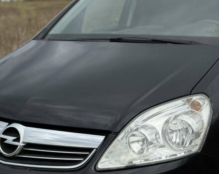 Чорний Опель Зафіра, об'ємом двигуна 1.6 л та пробігом 238 тис. км за 5500 $, фото 11 на Automoto.ua