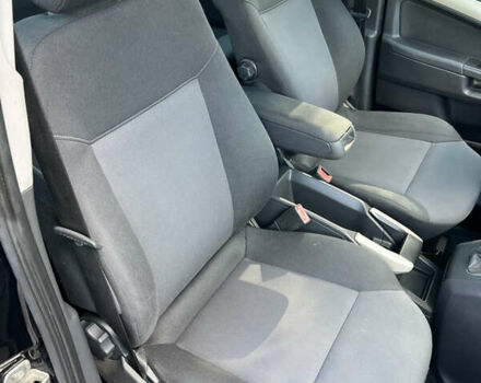 Черный Опель Зафира, объемом двигателя 1.6 л и пробегом 227 тыс. км за 6300 $, фото 25 на Automoto.ua