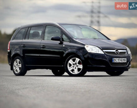 Чорний Опель Зафіра, об'ємом двигуна 1.7 л та пробігом 197 тис. км за 6500 $, фото 2 на Automoto.ua