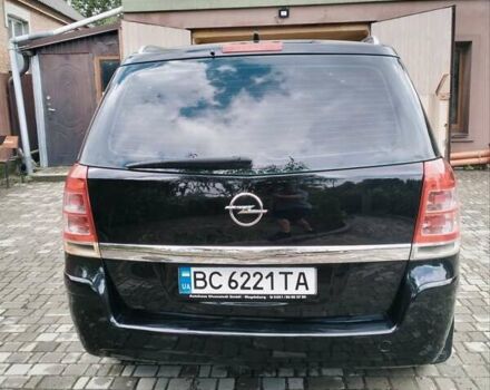 Черный Опель Зафира, объемом двигателя 1.8 л и пробегом 171 тыс. км за 5800 $, фото 2 на Automoto.ua