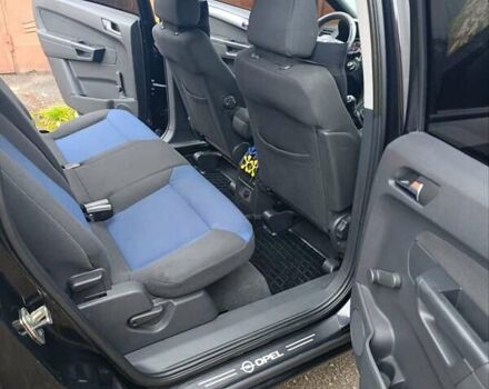 Черный Опель Зафира, объемом двигателя 1.69 л и пробегом 263 тыс. км за 6500 $, фото 8 на Automoto.ua