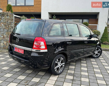 Черный Опель Зафира, объемом двигателя 1.8 л и пробегом 256 тыс. км за 6250 $, фото 18 на Automoto.ua
