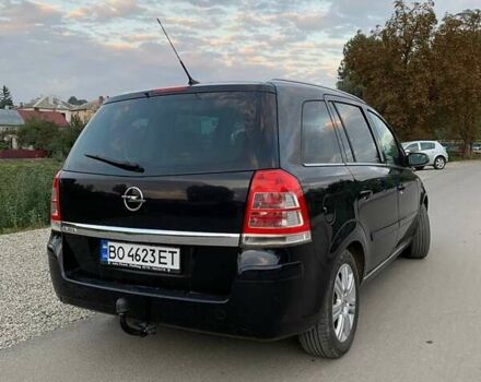 Черный Опель Зафира, объемом двигателя 1.8 л и пробегом 198 тыс. км за 6900 $, фото 30 на Automoto.ua