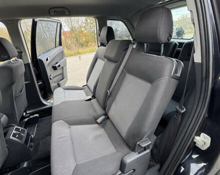 Черный Опель Зафира, объемом двигателя 1.7 л и пробегом 197 тыс. км за 6500 $, фото 65 на Automoto.ua