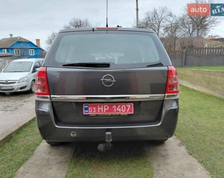Черный Опель Зафира, объемом двигателя 1.6 л и пробегом 172 тыс. км за 6100 $, фото 4 на Automoto.ua
