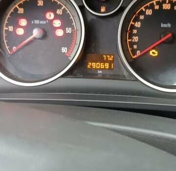 Черный Опель Зафира, объемом двигателя 1.69 л и пробегом 290 тыс. км за 6499 $, фото 23 на Automoto.ua