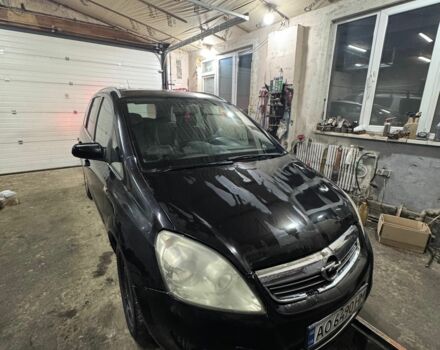 Черный Опель Зафира, объемом двигателя 1.9 л и пробегом 220 тыс. км за 4250 $, фото 2 на Automoto.ua