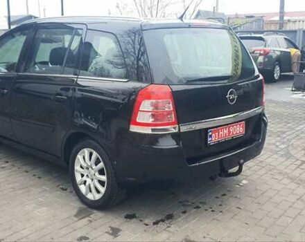 Черный Опель Зафира, объемом двигателя 1.6 л и пробегом 260 тыс. км за 6200 $, фото 2 на Automoto.ua