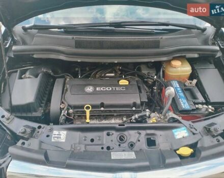 Черный Опель Зафира, объемом двигателя 1.8 л и пробегом 171 тыс. км за 5800 $, фото 15 на Automoto.ua