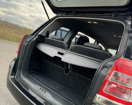 Черный Опель Зафира, объемом двигателя 1.7 л и пробегом 197 тыс. км за 6500 $, фото 69 на Automoto.ua