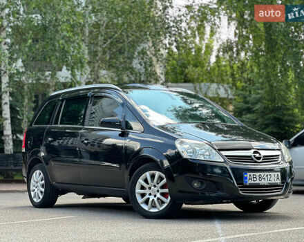 Черный Опель Зафира, объемом двигателя 1.6 л и пробегом 279 тыс. км за 6500 $, фото 22 на Automoto.ua