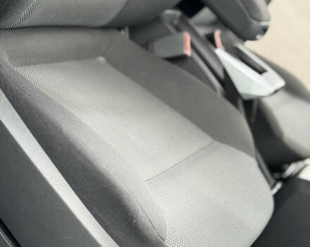 Черный Опель Зафира, объемом двигателя 1.7 л и пробегом 197 тыс. км за 6500 $, фото 53 на Automoto.ua