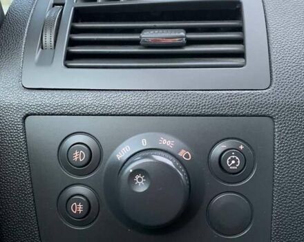 Черный Опель Зафира, объемом двигателя 1.8 л и пробегом 198 тыс. км за 6900 $, фото 22 на Automoto.ua