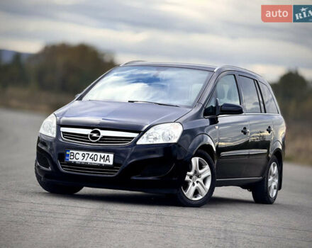 Чорний Опель Зафіра, об'ємом двигуна 1.7 л та пробігом 197 тис. км за 6500 $, фото 11 на Automoto.ua