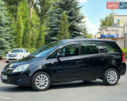 Черный Опель Зафира, объемом двигателя 1.6 л и пробегом 279 тыс. км за 6500 $, фото 68 на Automoto.ua