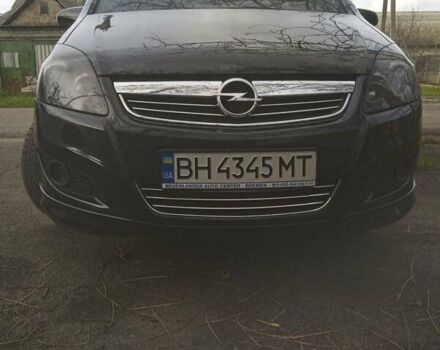 Черный Опель Зафира, объемом двигателя 1.6 л и пробегом 211 тыс. км за 8000 $, фото 16 на Automoto.ua