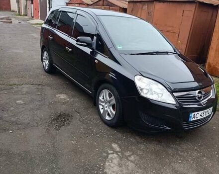 Черный Опель Зафира, объемом двигателя 1.69 л и пробегом 263 тыс. км за 6500 $, фото 1 на Automoto.ua