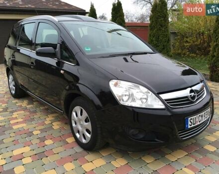 Черный Опель Зафира, объемом двигателя 1.6 л и пробегом 121 тыс. км за 6999 $, фото 2 на Automoto.ua