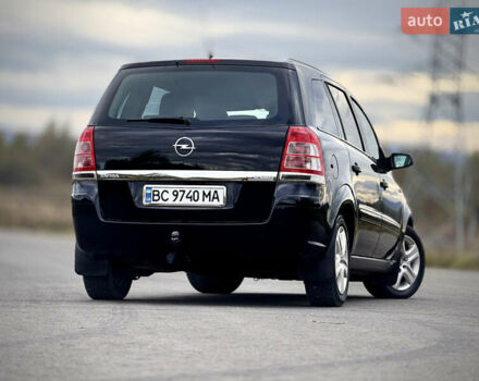 Чорний Опель Зафіра, об'ємом двигуна 1.7 л та пробігом 197 тис. км за 6500 $, фото 25 на Automoto.ua