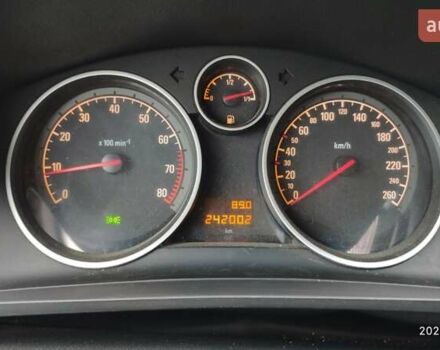 Черный Опель Зафира, объемом двигателя 1.8 л и пробегом 242 тыс. км за 7300 $, фото 1 на Automoto.ua