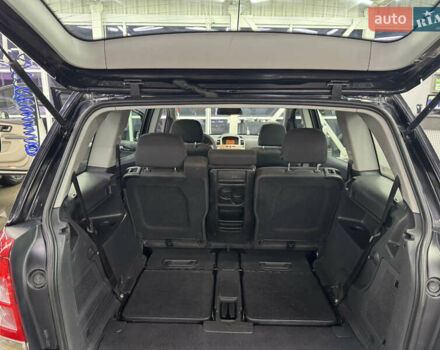 Чорний Опель Зафіра, об'ємом двигуна 1.8 л та пробігом 216 тис. км за 5500 $, фото 17 на Automoto.ua