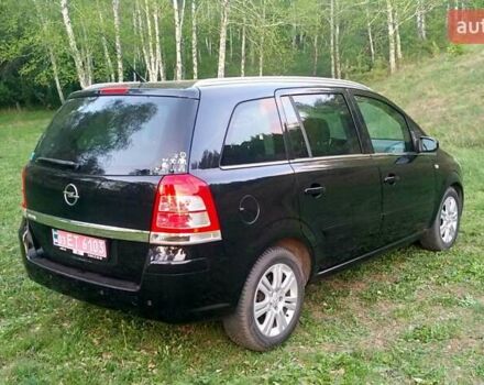 Чорний Опель Зафіра, об'ємом двигуна 1.8 л та пробігом 196 тис. км за 7800 $, фото 5 на Automoto.ua
