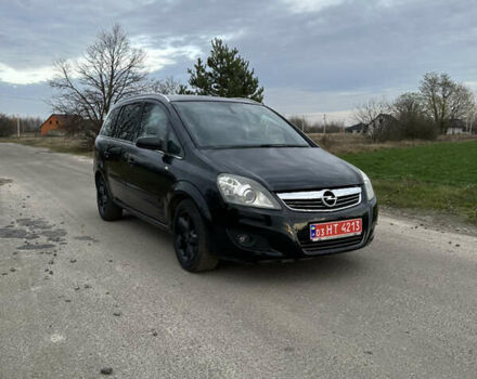 Черный Опель Зафира, объемом двигателя 1.6 л и пробегом 192 тыс. км за 5700 $, фото 1 на Automoto.ua