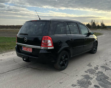 Черный Опель Зафира, объемом двигателя 1.6 л и пробегом 192 тыс. км за 5700 $, фото 3 на Automoto.ua