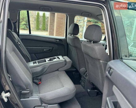 Черный Опель Зафира, объемом двигателя 1.8 л и пробегом 256 тыс. км за 6250 $, фото 48 на Automoto.ua