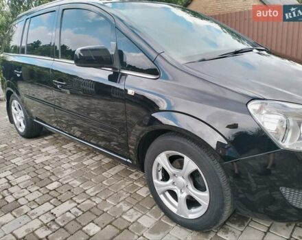 Черный Опель Зафира, объемом двигателя 1.8 л и пробегом 171 тыс. км за 5800 $, фото 12 на Automoto.ua