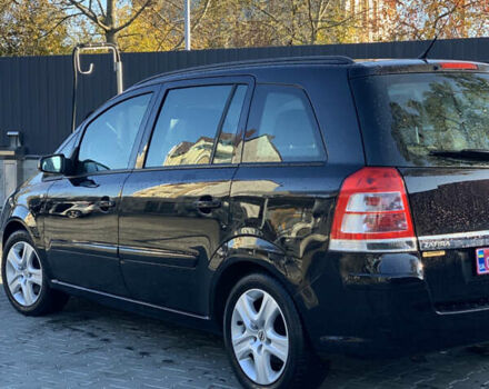 Чорний Опель Зафіра, об'ємом двигуна 0 л та пробігом 174 тис. км за 6900 $, фото 5 на Automoto.ua