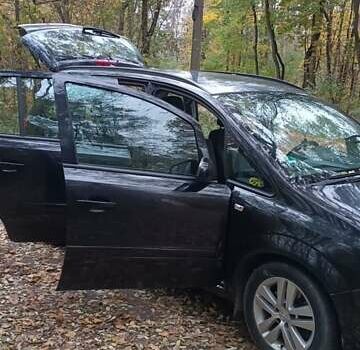 Черный Опель Зафира, объемом двигателя 1.69 л и пробегом 290 тыс. км за 6499 $, фото 29 на Automoto.ua