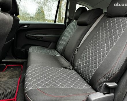 Черный Опель Зафира, объемом двигателя 1.6 л и пробегом 218 тыс. км за 7690 $, фото 22 на Automoto.ua