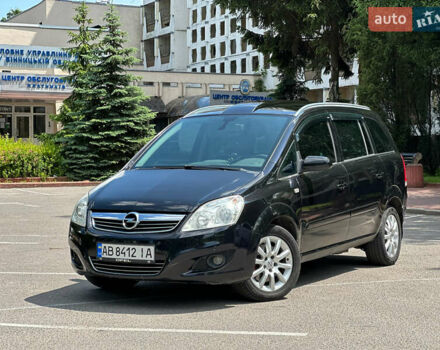 Черный Опель Зафира, объемом двигателя 1.6 л и пробегом 279 тыс. км за 6500 $, фото 1 на Automoto.ua