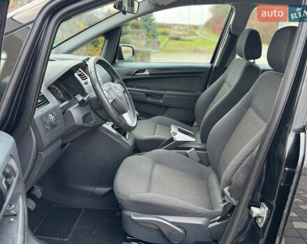 Черный Опель Зафира, объемом двигателя 1.8 л и пробегом 256 тыс. км за 6250 $, фото 32 на Automoto.ua