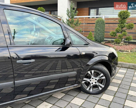 Черный Опель Зафира, объемом двигателя 1.8 л и пробегом 256 тыс. км за 6250 $, фото 22 на Automoto.ua