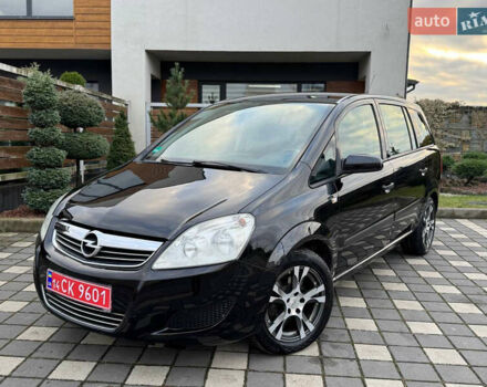 Черный Опель Зафира, объемом двигателя 1.8 л и пробегом 256 тыс. км за 6250 $, фото 7 на Automoto.ua
