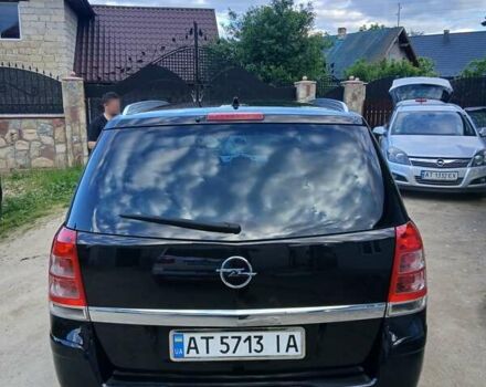 Чорний Опель Зафіра, об'ємом двигуна 1.7 л та пробігом 260 тис. км за 7299 $, фото 3 на Automoto.ua
