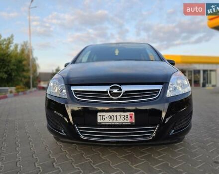 Чорний Опель Зафіра, об'ємом двигуна 1.8 л та пробігом 243 тис. км за 5450 $, фото 2 на Automoto.ua